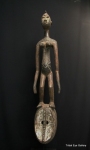 Mossi mask 50 ins/ 127 cms long plus 6.5 ins metal stand---- 7 kilos