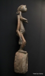 Mossi mask 50 ins/ 127 cms long plus 6.5 ins metal stand----- 7 kilos